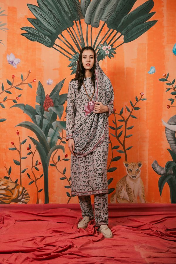 Pavitra Aksara Kaftan - Image 2