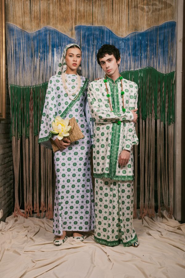 Jayanti Dress in White - Green - Image 3
