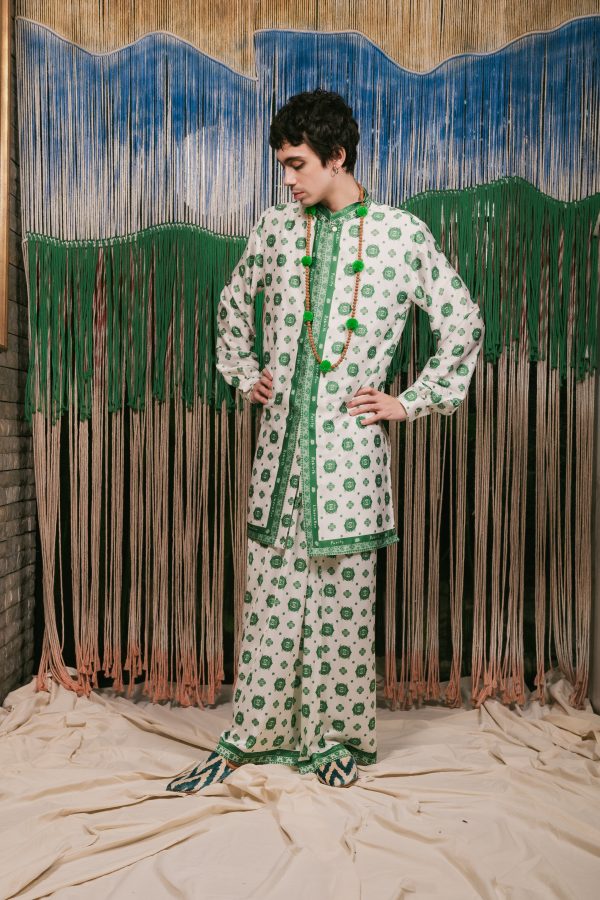 Lotus Koko in White - Green - Image 2