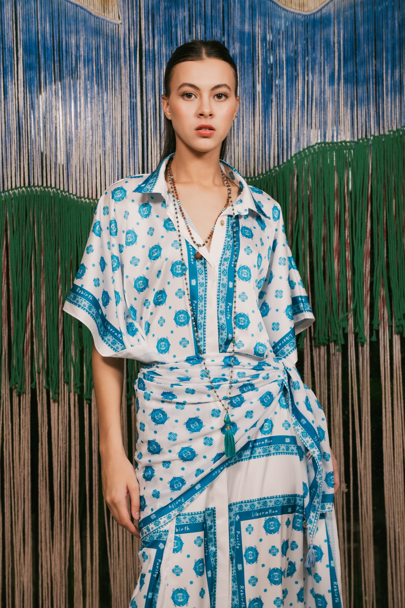 Lotus Utama Kaftan in White - Blue