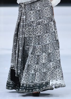 Gringsing Boho Skirt in Black & White