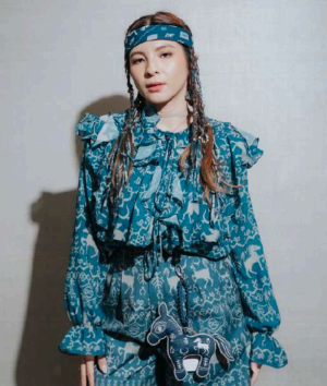 “Katiku Njara” Bohemian Top