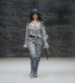 "Danga" Boho Outer